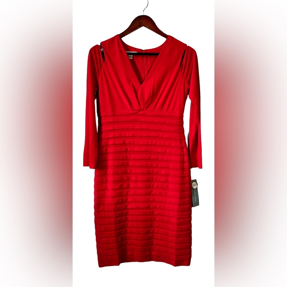 LONDON TIMES Shutter Pleat Open Shoulder Red Stretch Dress Size 6 NWT